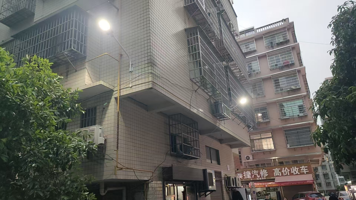 市政要聞 | 感謝信里的民生溫度！湘江新區(qū)八家灣小區(qū)改造工程圓滿收官獲天頂街道點(diǎn)贊